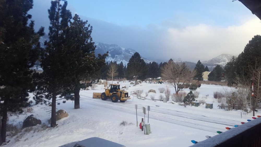 The Mammoth Creek Inn Image 14