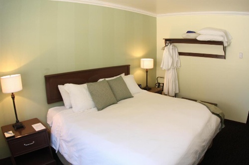 The Mammoth Creek Inn image 15